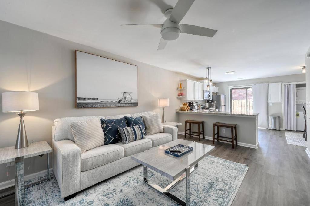 Stylish Haven New Walk To The Ocean Smart Tvs Wifi Apartment Myrtle Beach Ngoại thất bức ảnh